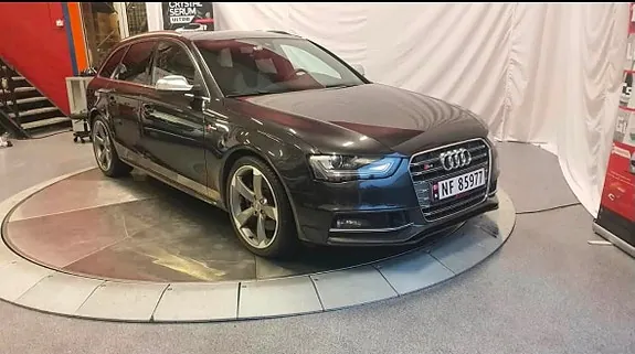 Audi S4