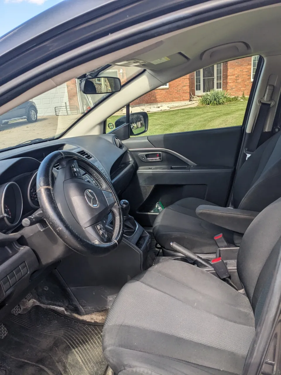 Mazda Mazda5 2014 photo 4
