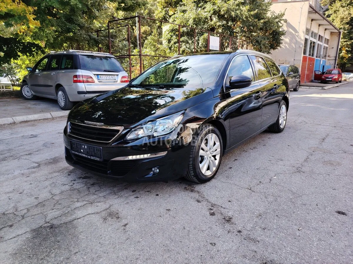 Peugeot 308 2015 photo 2