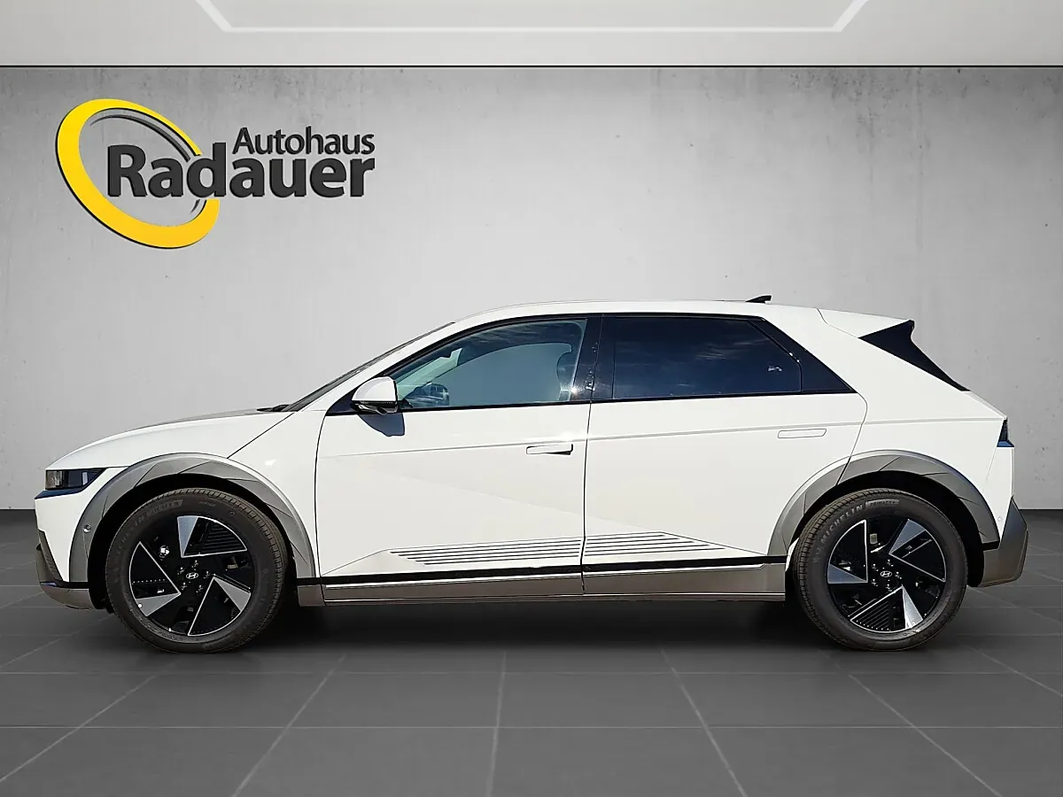 Hyundai Ioniq 5 2026 photo 2