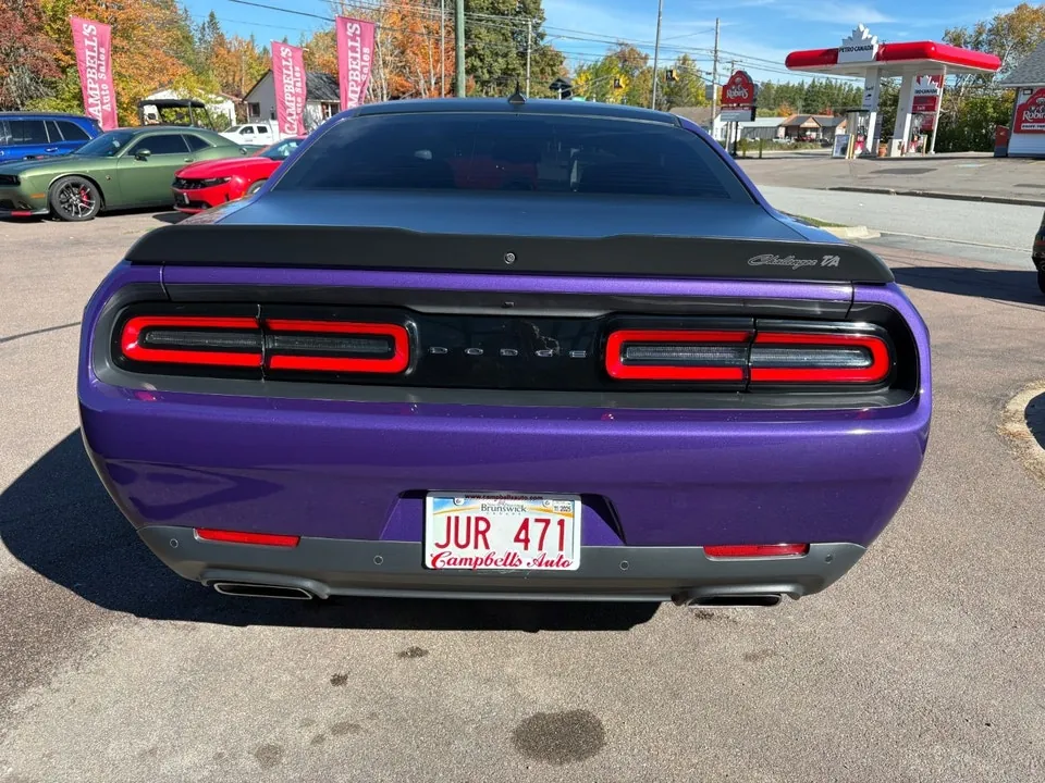 Dodge Challenger 2018 photo 5