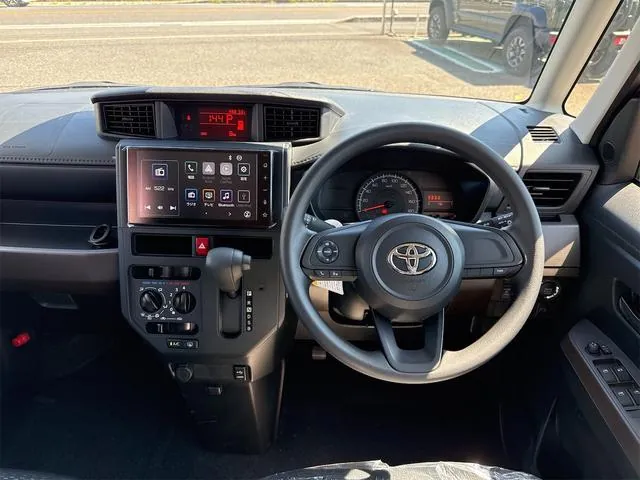 Toyota Roomy 2025 photo 2