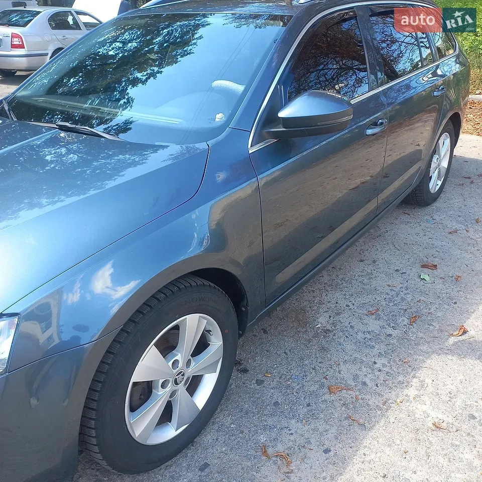 Skoda Octavia 2014 photo 3