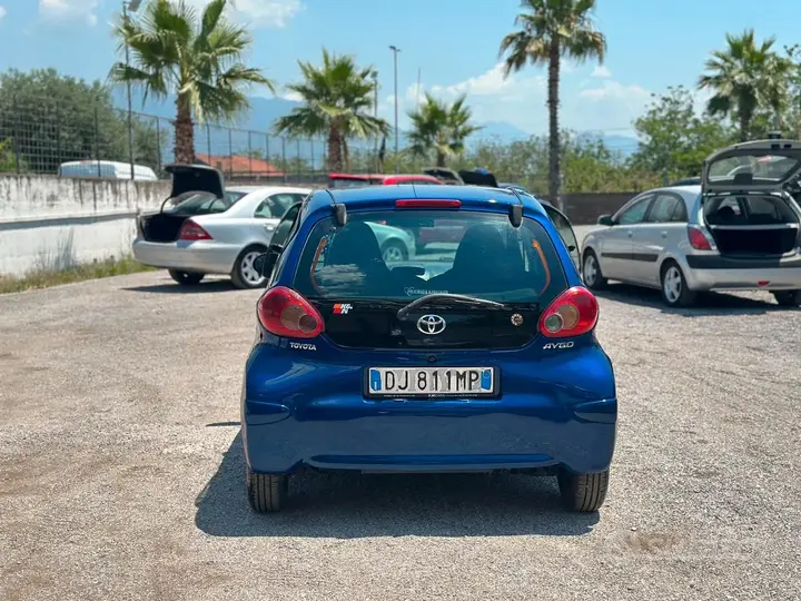 Toyota Aygo 2008 photo 2