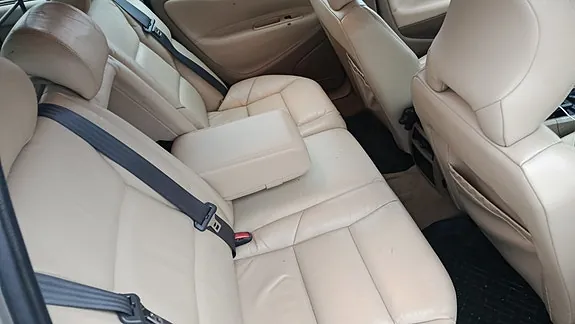 Volvo V70 2004 photo 4