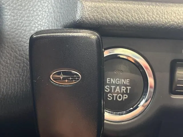 Suzuki Impreza Sport 2014 photo 4