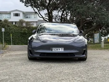 Tesla Model 3 2021 photo 3