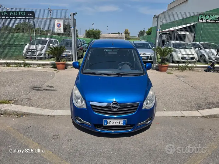 Opel Agila