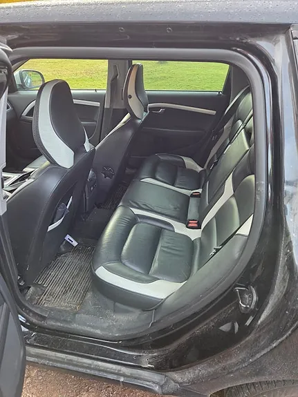 Volvo V70 2012 photo 4