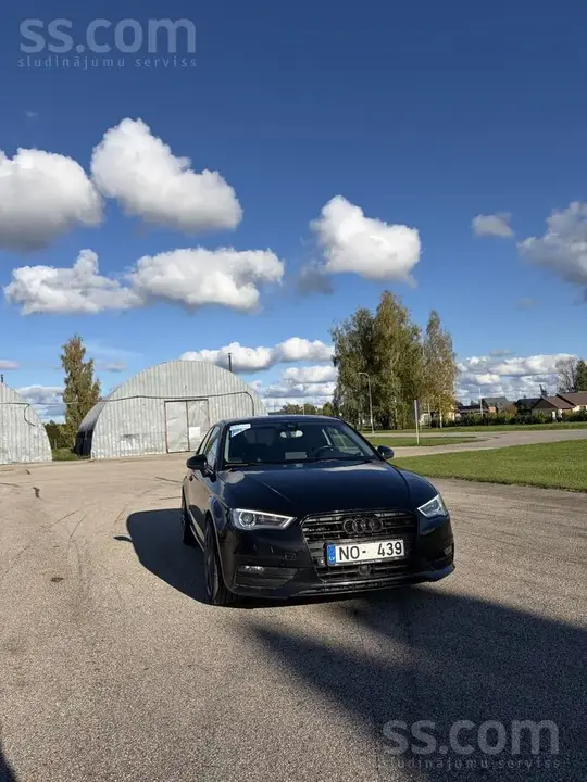 Audi A3 2015 photo 2