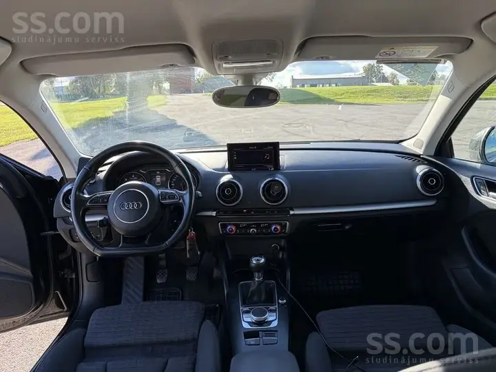 Audi A3 2015 photo 5