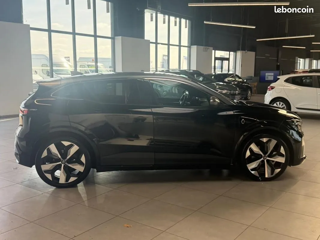 Renault Megane 2023 photo 4