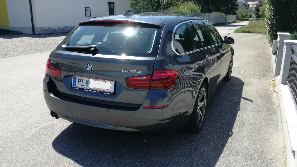BMW 5 Series 2015 photo 3