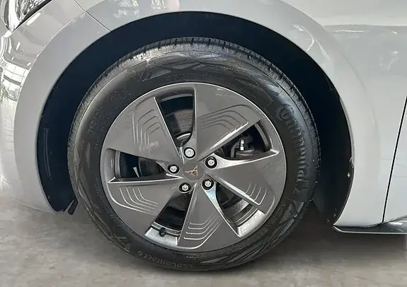 Cupra Born 2024 photo 5