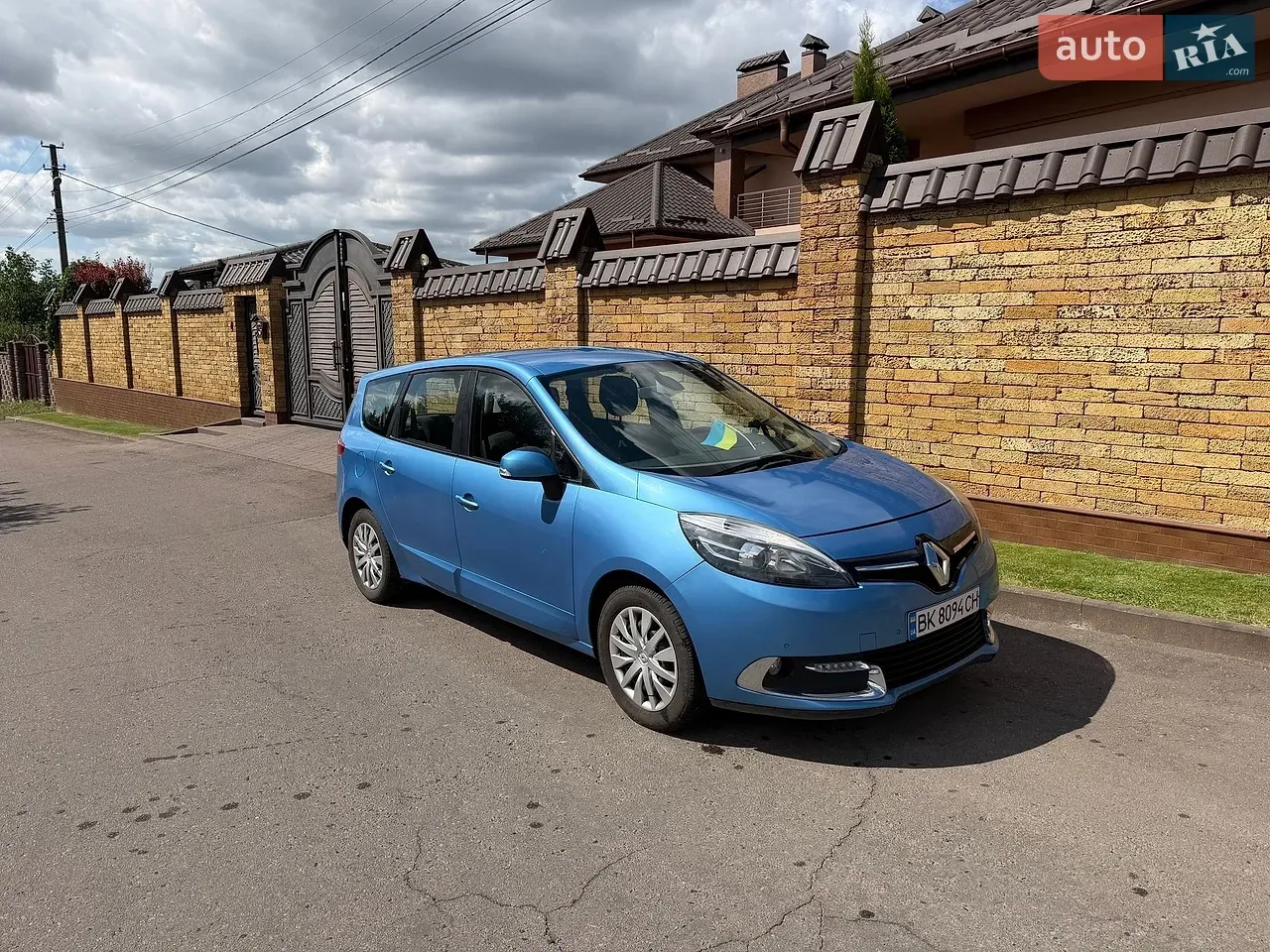 Renault Grand Scenic 2014 photo 2