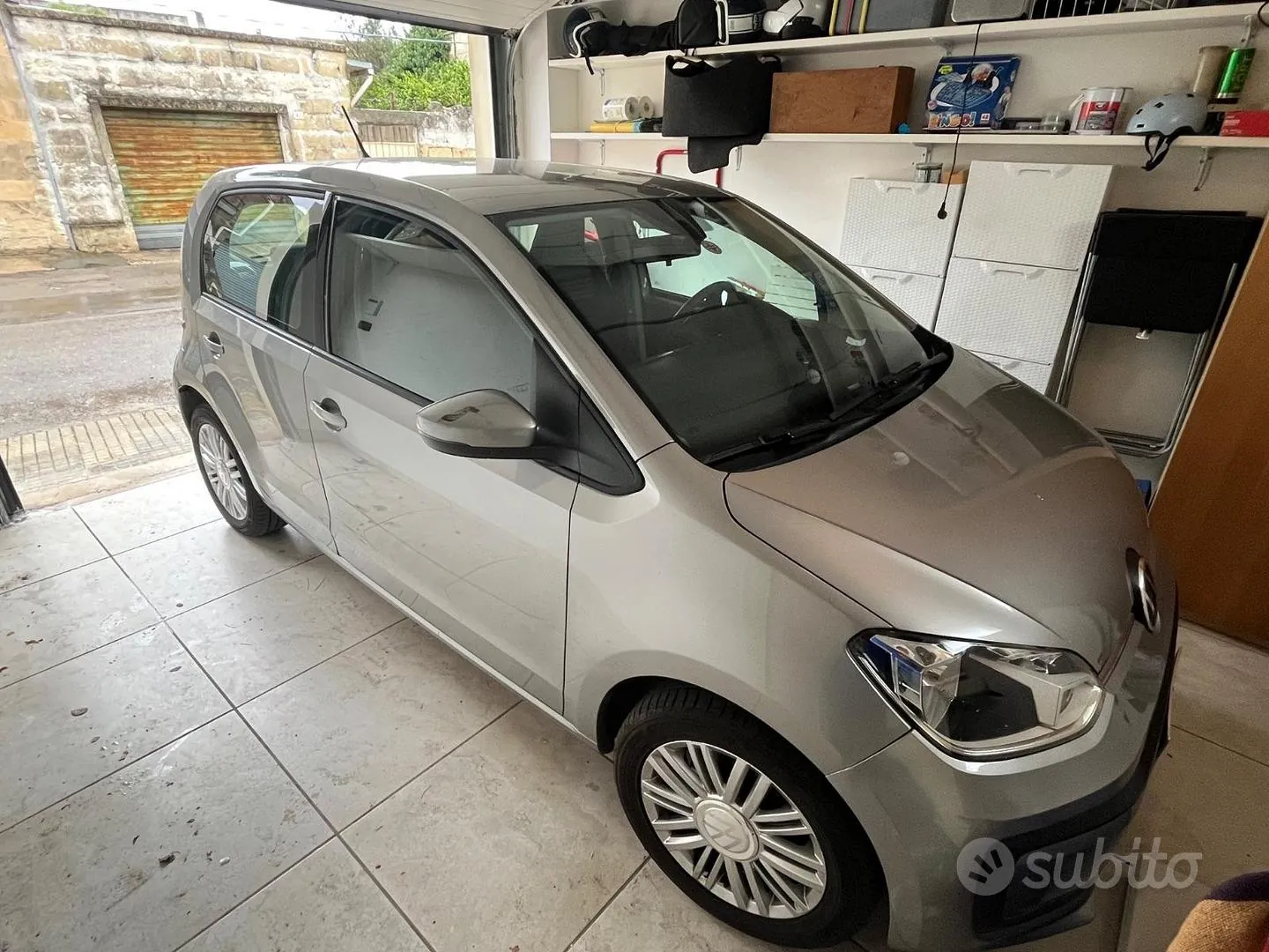 Volkswagen Up 2021 photo 3