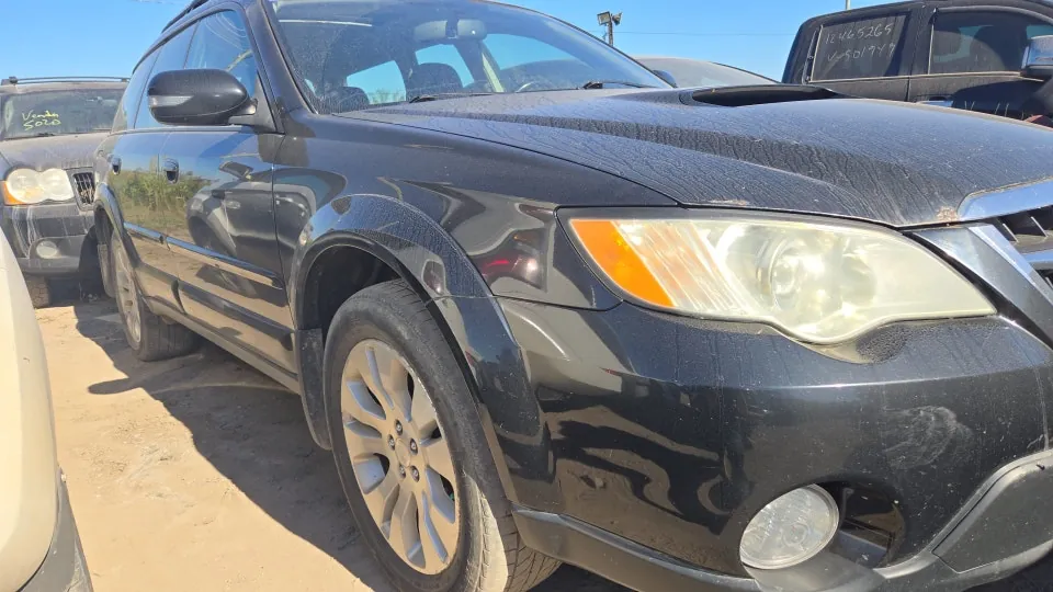Subaru Outback 2008 photo 2