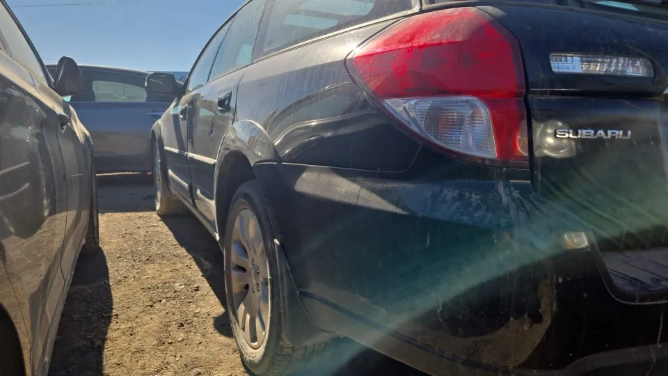 Subaru Outback 2008 photo 4