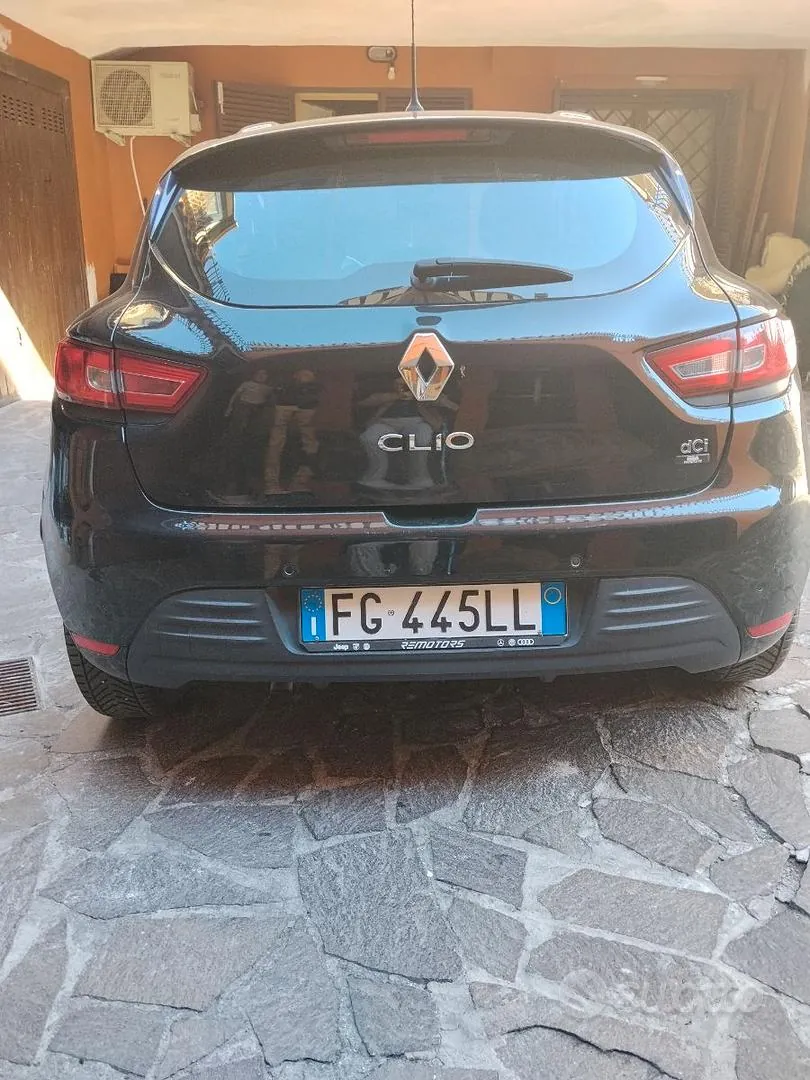 Renault Clio 2016 photo 2