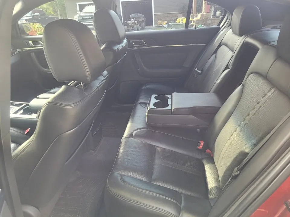 Lincoln Mks 2010 photo 5