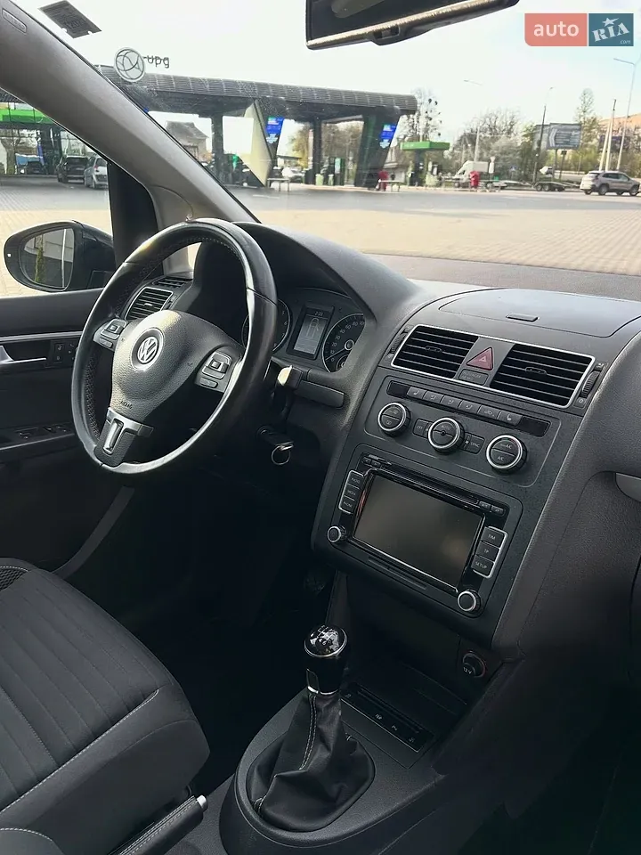 Volkswagen Touran