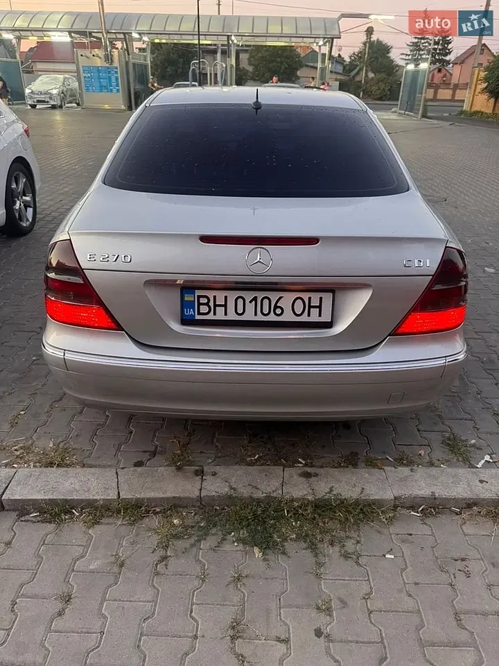 Mercedes-Benz E-Class 2002 photo 5