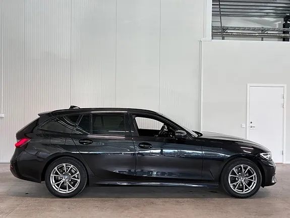 BMW 320 2020 photo 2
