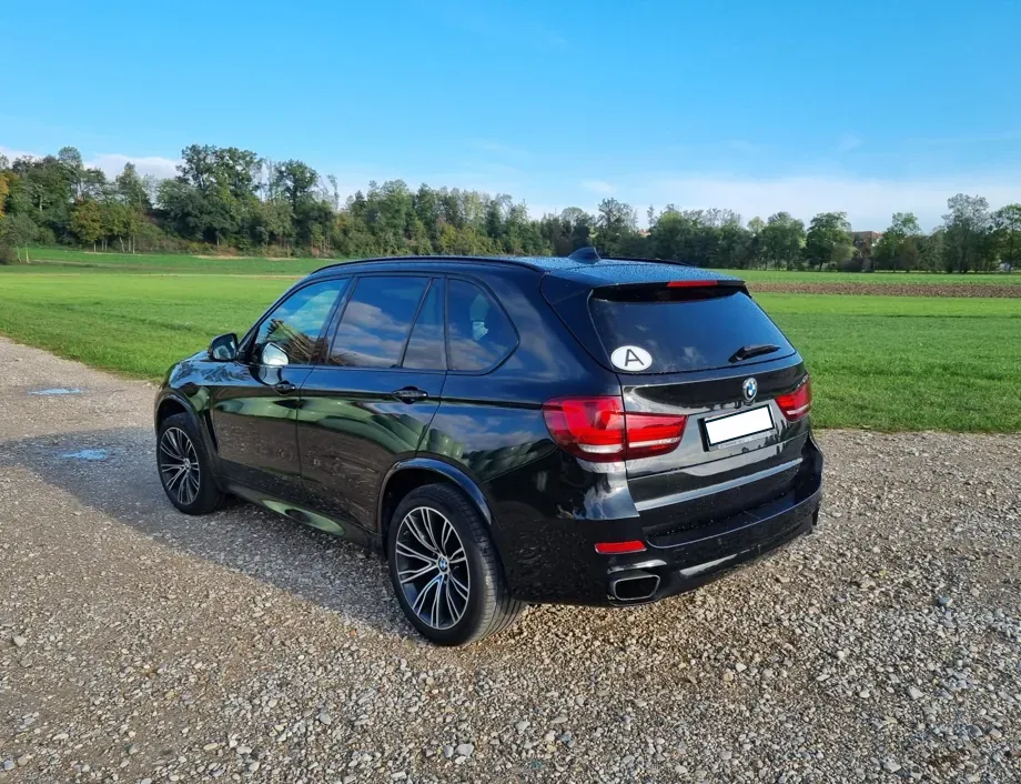 BMW X5 2018 photo 2