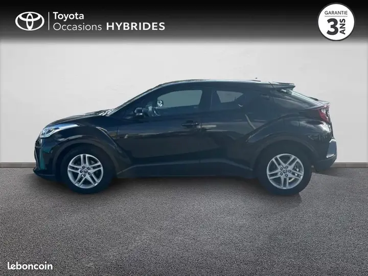 Toyota C-Hr 2023 photo 3