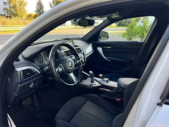 BMW 118D 2017 photo 4
