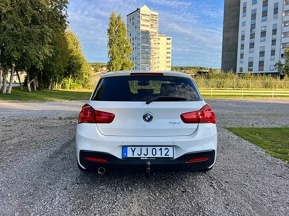 BMW 118D 2017 photo 3