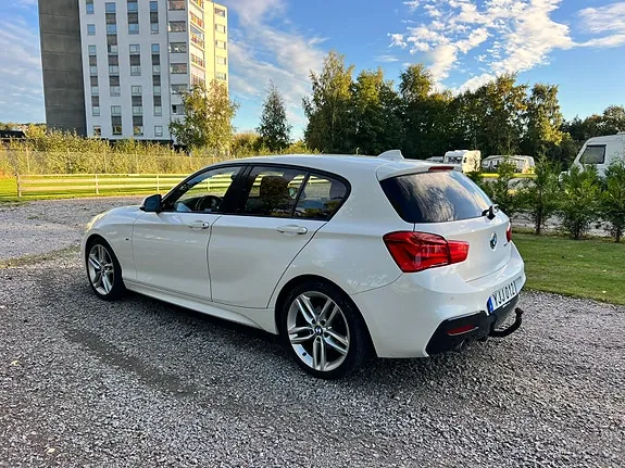 BMW 118D 2017 photo 2