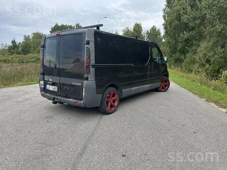 Opel Vivaro 2004 photo 4