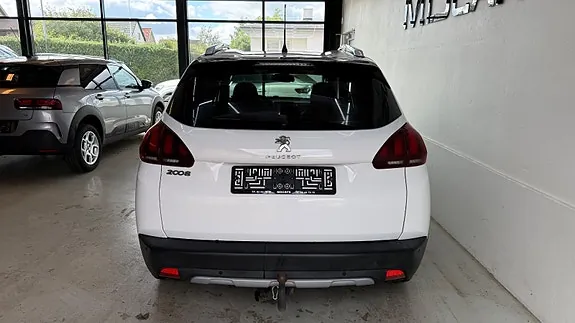 Peugeot 2008 2019 photo 3