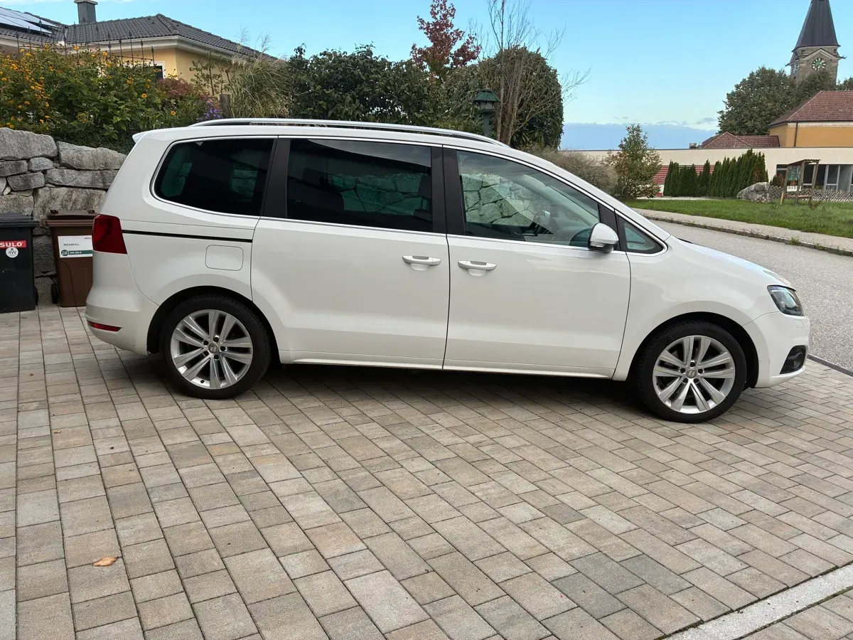 Seat Alhambra 2014 photo 2