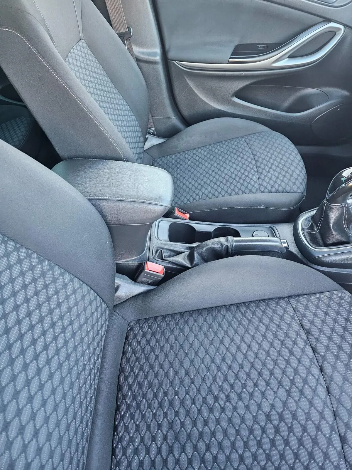 Vauxhall Astra 2018 photo 5