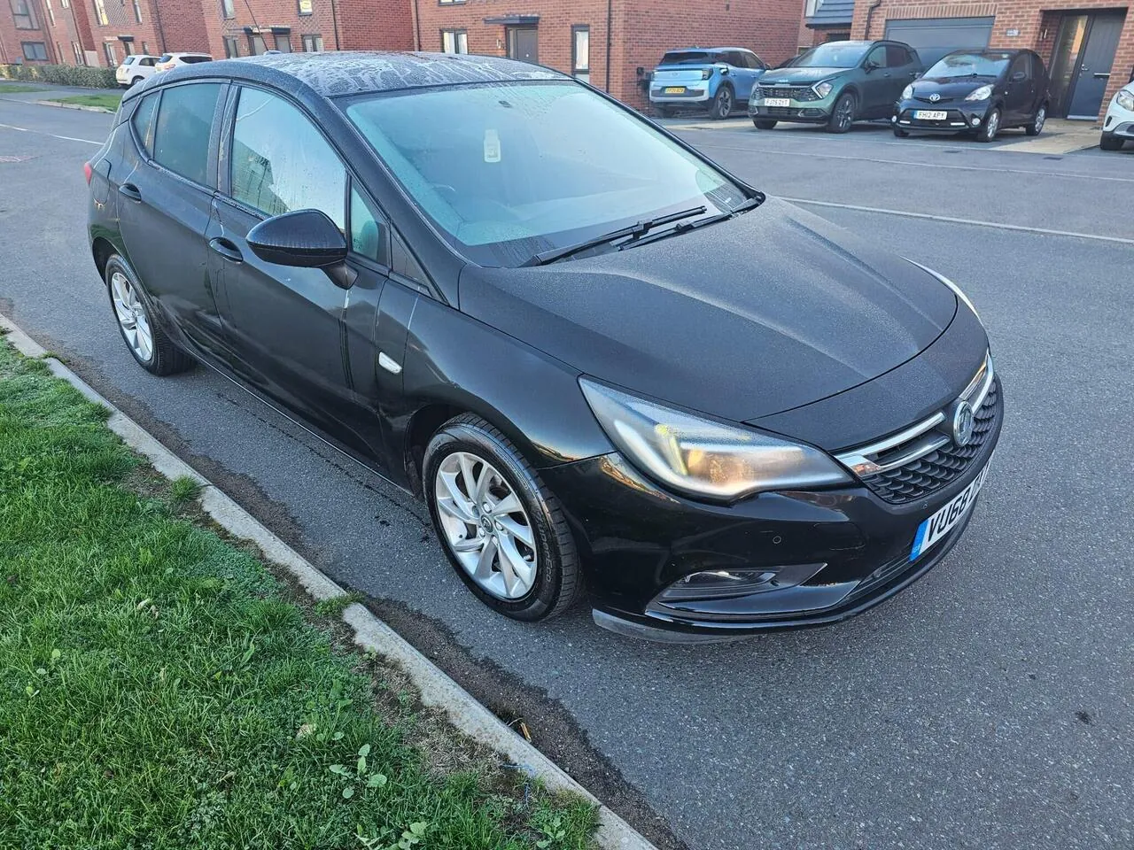 Vauxhall Astra 2018 photo 2
