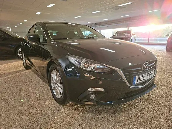 Mazda 3 2016 photo 2