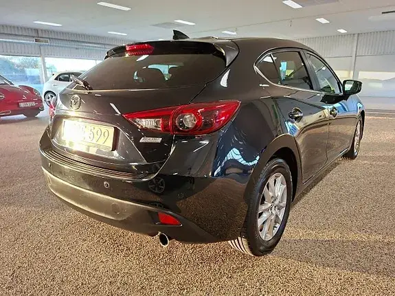 Mazda 3 2016 photo 4