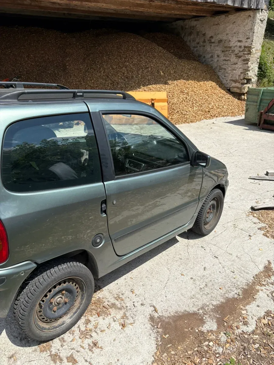 Microcar Virgo 3 2002 photo 3