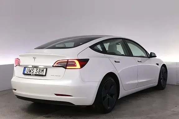 Tesla Model 3 2021 photo 5