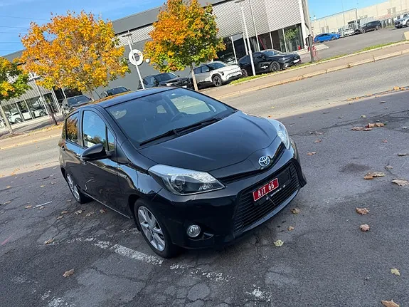 Toyota Yaris 2012 photo 3
