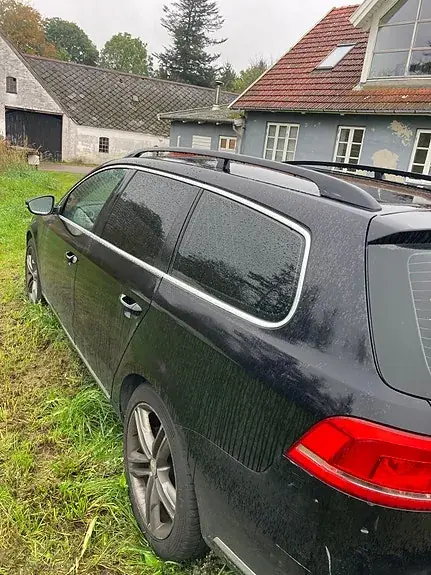 Volkswagen Passat 2010 photo 5