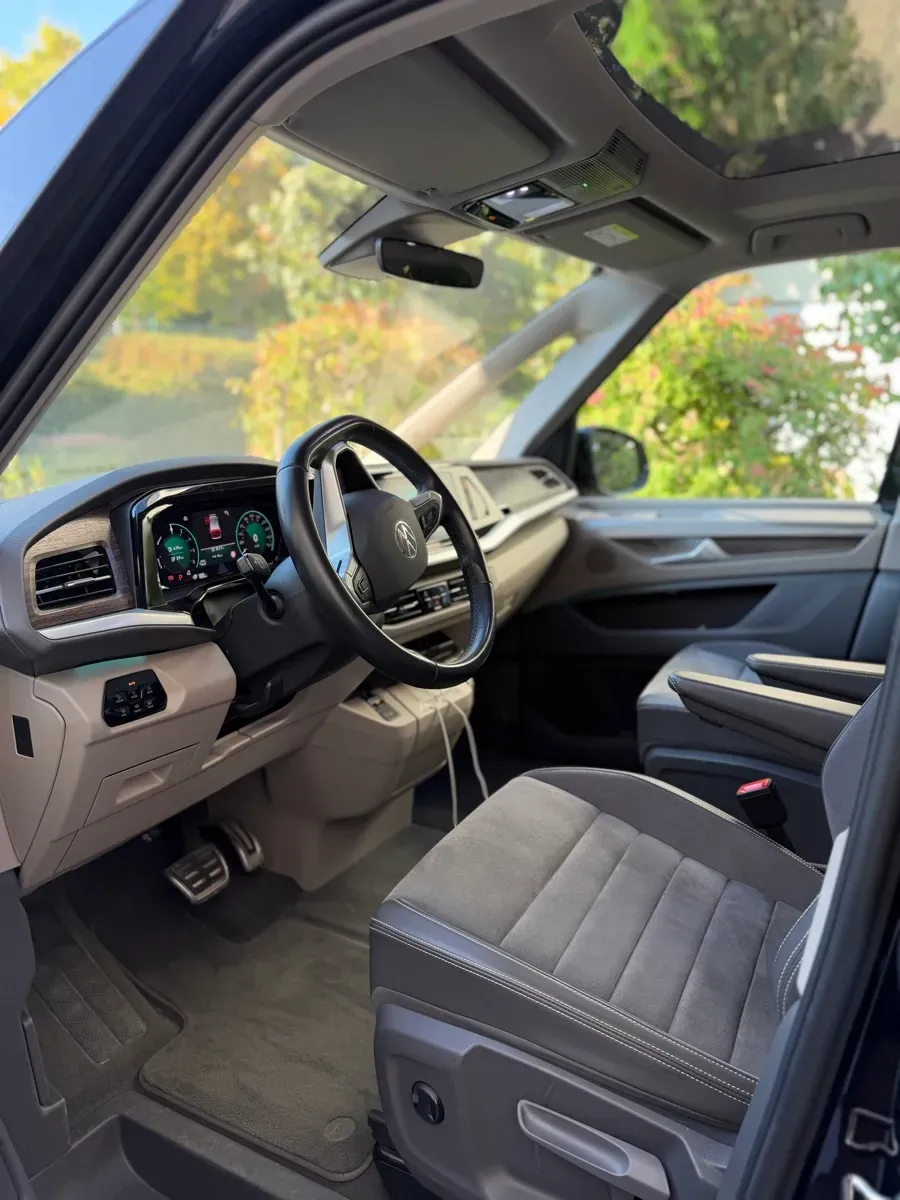 Volkswagen Multivan 2024 photo 2