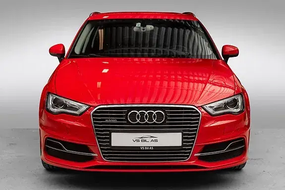 Audi A3 2015 photo 4