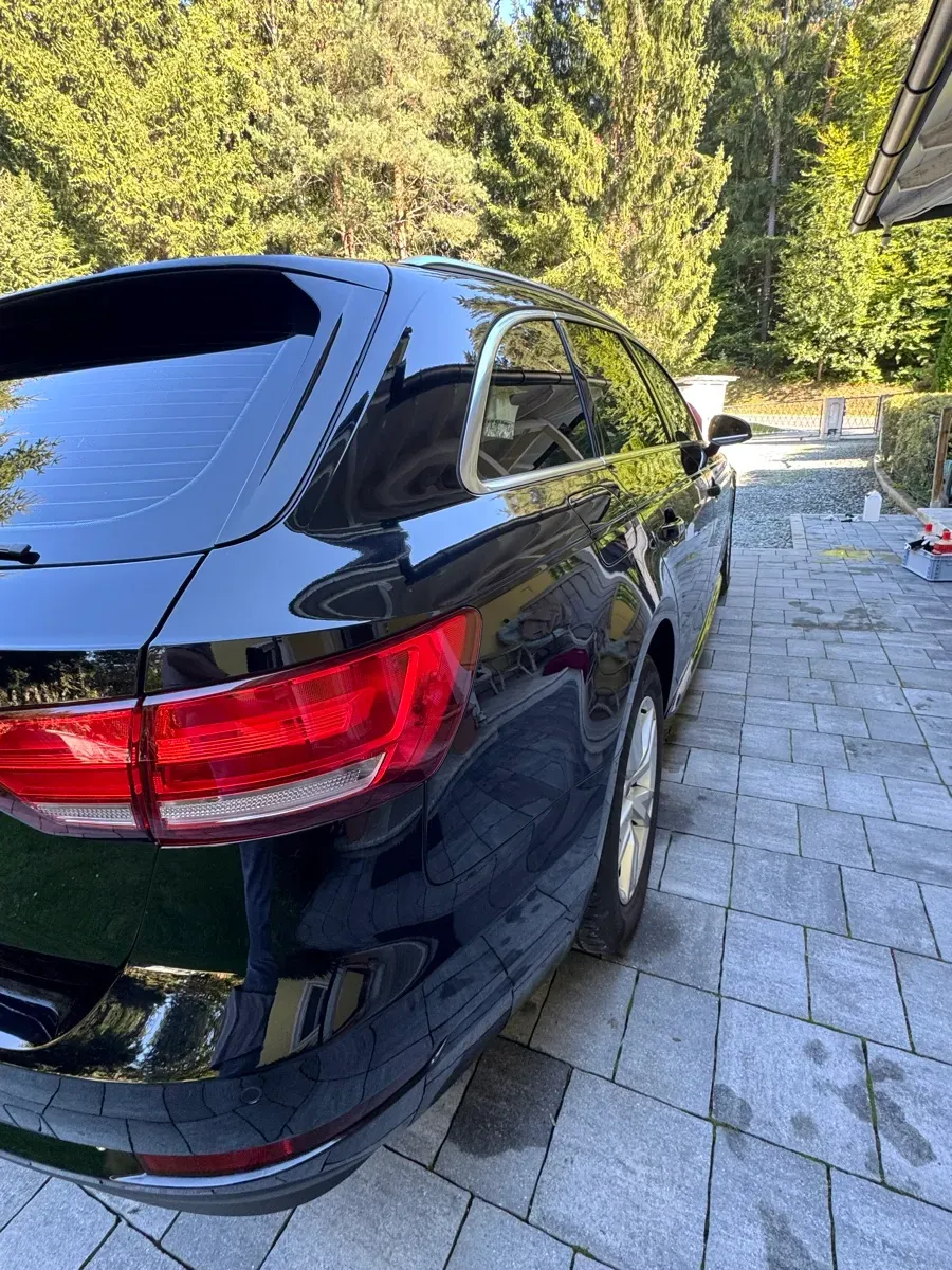 Audi A4 2017 photo 3