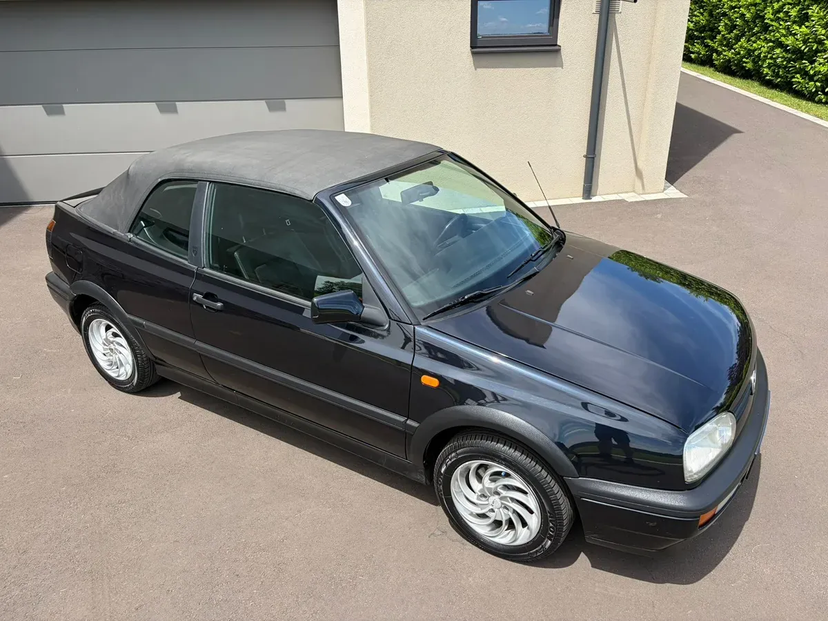 Volkswagen Golf 1997 photo 2