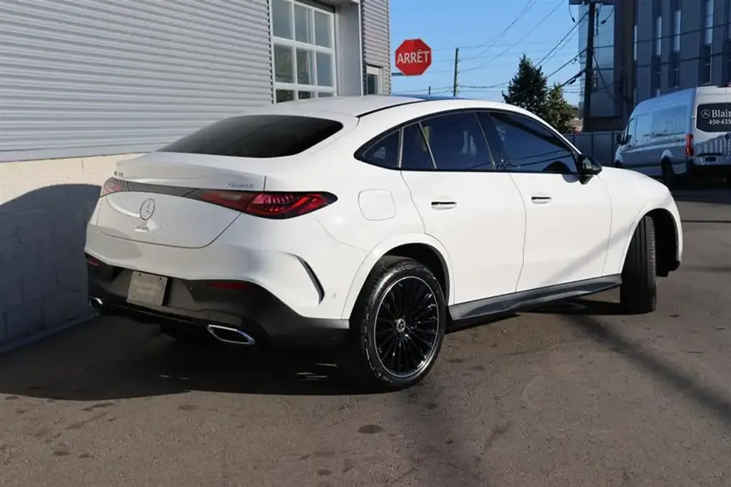 Mercedes-Benz Glc 2027 photo 2