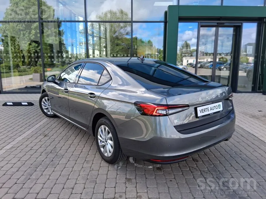 Skoda Superb 2026 photo 3