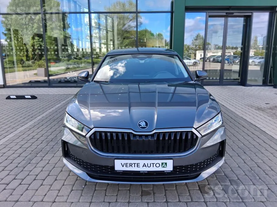 Skoda Superb 2026 photo 5